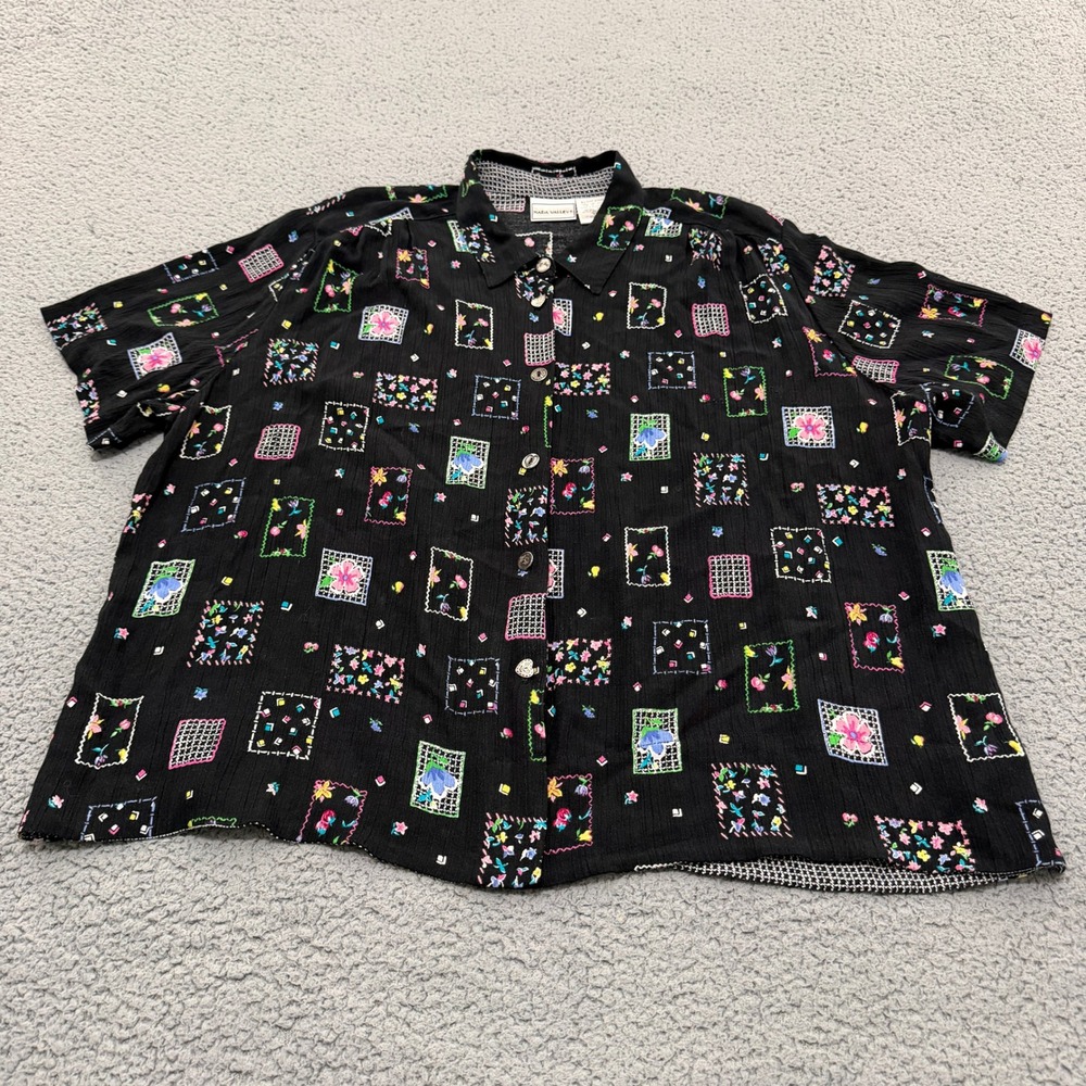 Napa Valley Shirt Womens 1X Black Patchwork Floral Rayon Heart Buttons